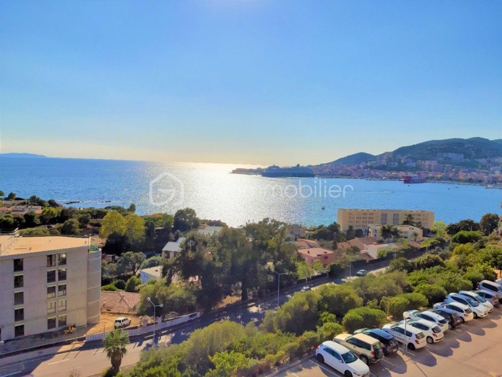 Achat appartement à vendre 2 pièces 46 m² - Ajaccio