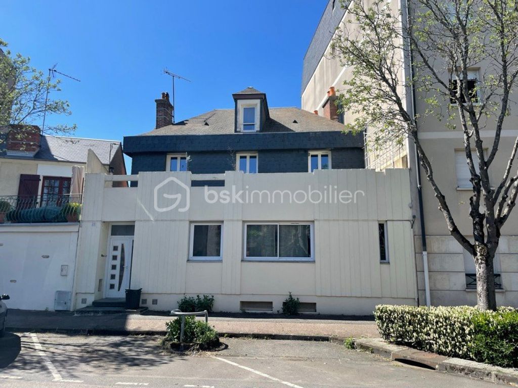 Achat maison à vendre 4 chambres 230 m² - Nevers