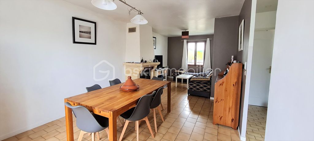 Achat maison à vendre 4 chambres 117 m² - Crécy-la-Chapelle