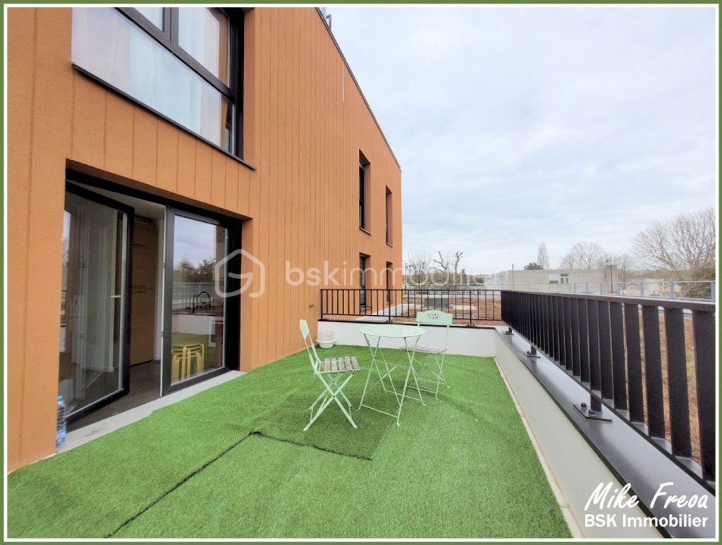 Achat appartement à vendre 3 pièces 64 m² - Roissy-en-Brie