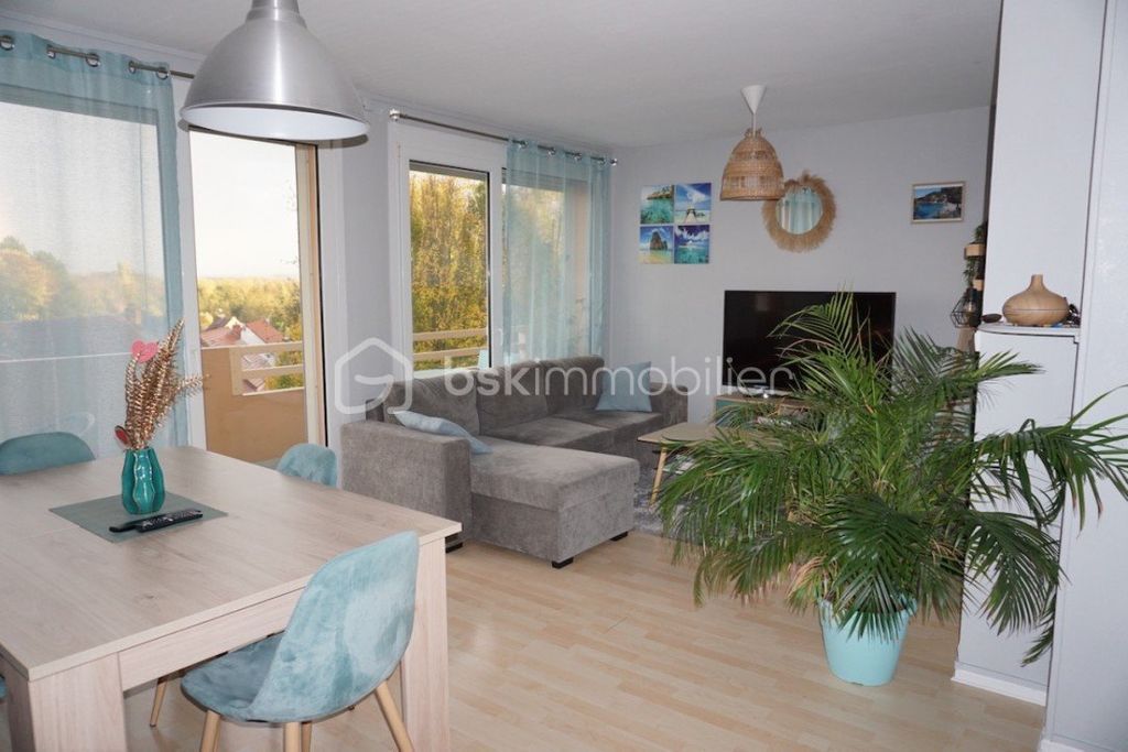 Achat appartement à vendre 5 pièces 77 m² - Saint-Quentin