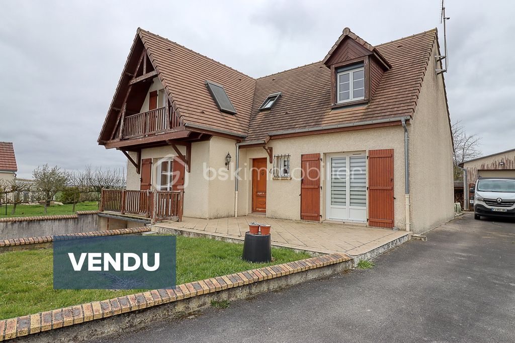 Achat maison à vendre 4 chambres 128 m² - Grandvilliers