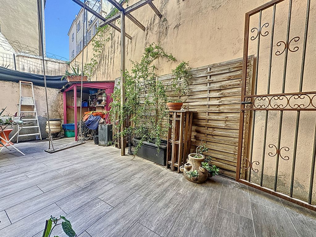 Achat appartement à vendre 3 pièces 75 m² - Marseille 2ème arrondissement