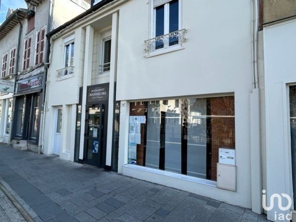 Achat appartement à vendre 2 pièces 300 m² - Sainte-Savine