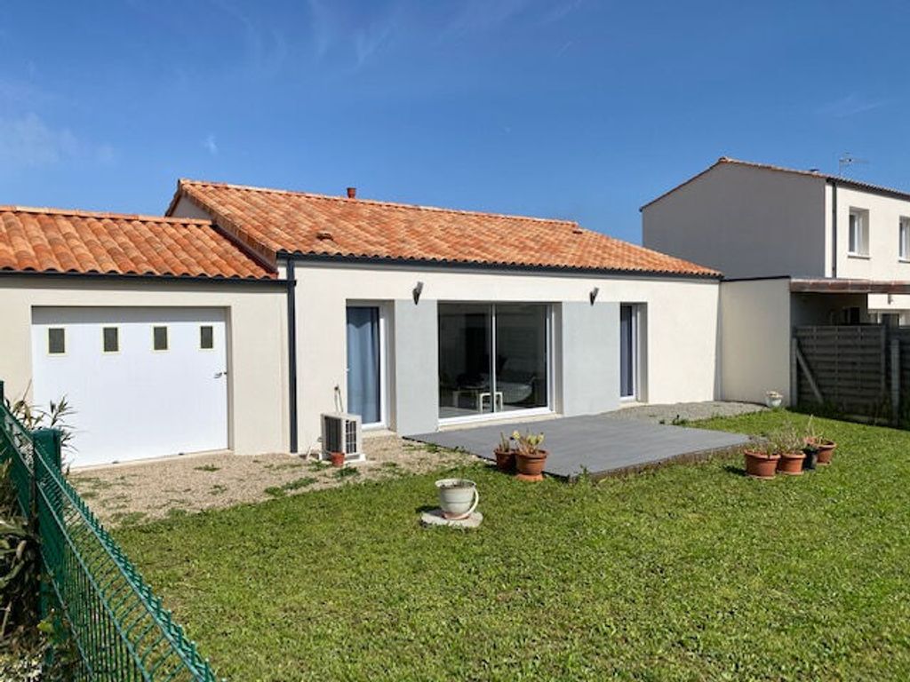 Achat maison à vendre 3 chambres 85 m² - Longeville-sur-Mer