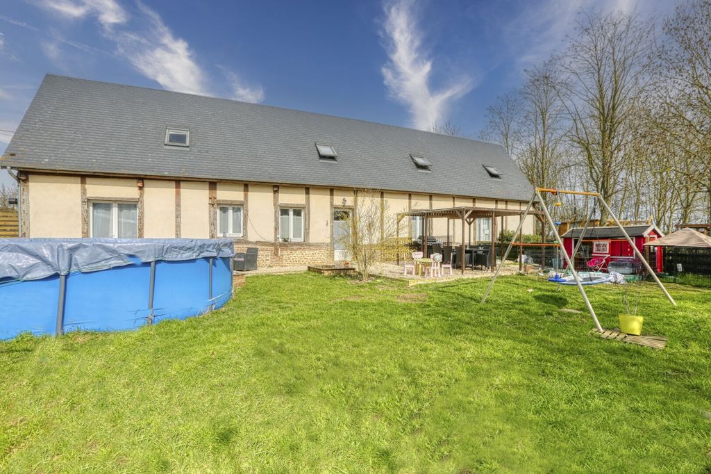 Achat maison à vendre 5 chambres 157 m² - Saint-Clair-sur-Epte