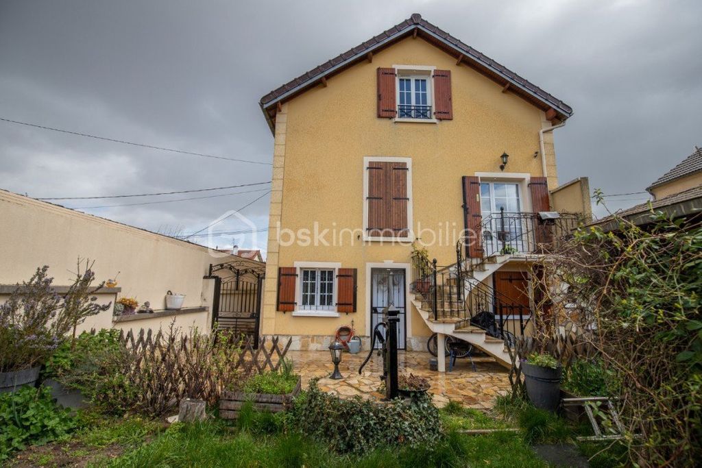 Achat maison à vendre 3 chambres 118 m² - Limeil-Brévannes