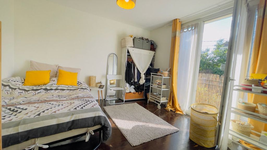 Achat maison à vendre 5 chambres 203 m² - Villemomble