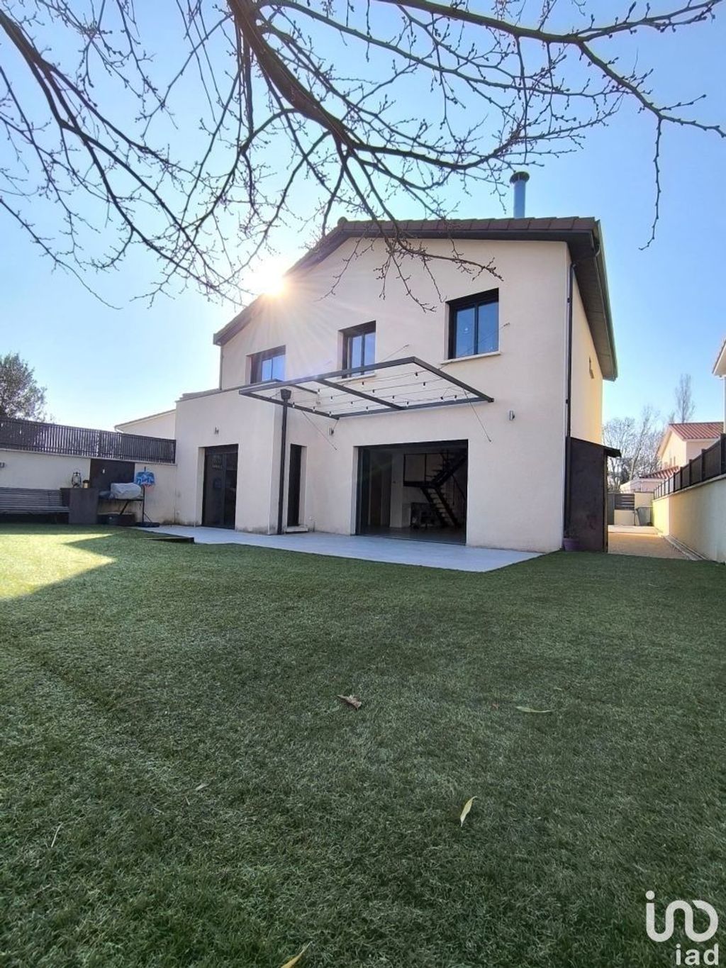Achat maison à vendre 6 chambres 170 m² - Montagny