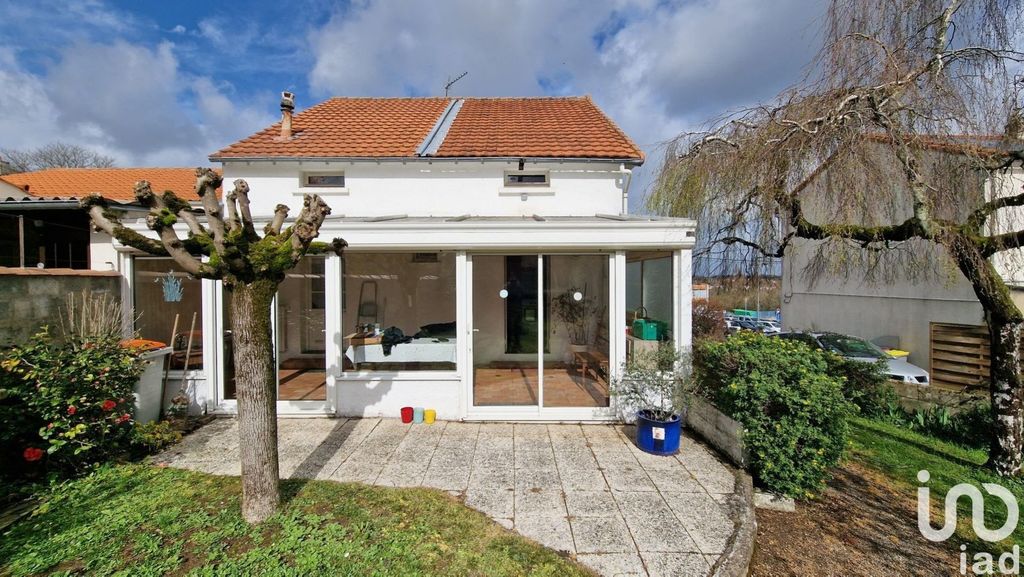 Achat maison à vendre 3 chambres 112 m² - Niort