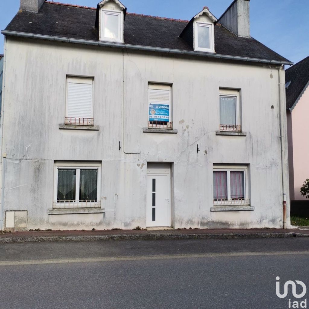 Achat maison à vendre 6 chambres 152 m² - Châteauneuf-du-Faou