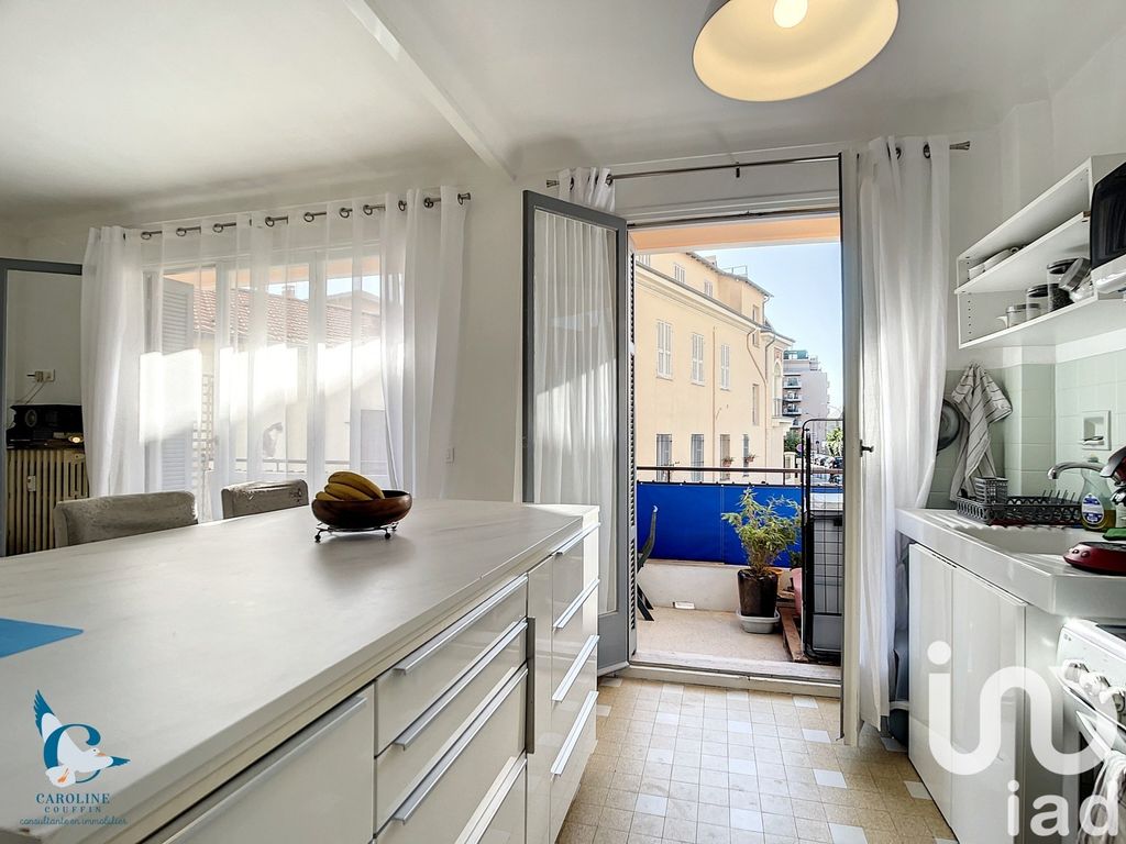 Achat appartement à vendre 3 pièces 63 m² - Menton