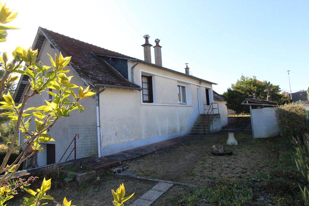 Achat maison à vendre 3 chambres 117 m² - Faverolles-sur-Cher