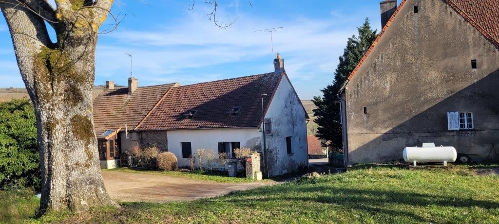 Achat maison à vendre 3 chambres 107 m² - Saint-Maurice-lès-Couches