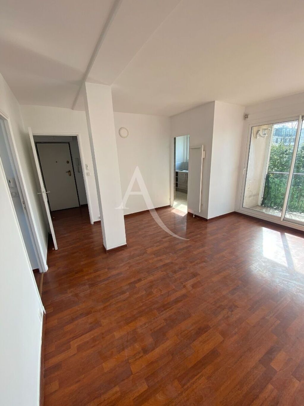 Achat appartement à vendre 3 pièces 52 m² - Sainte-Geneviève-des-Bois