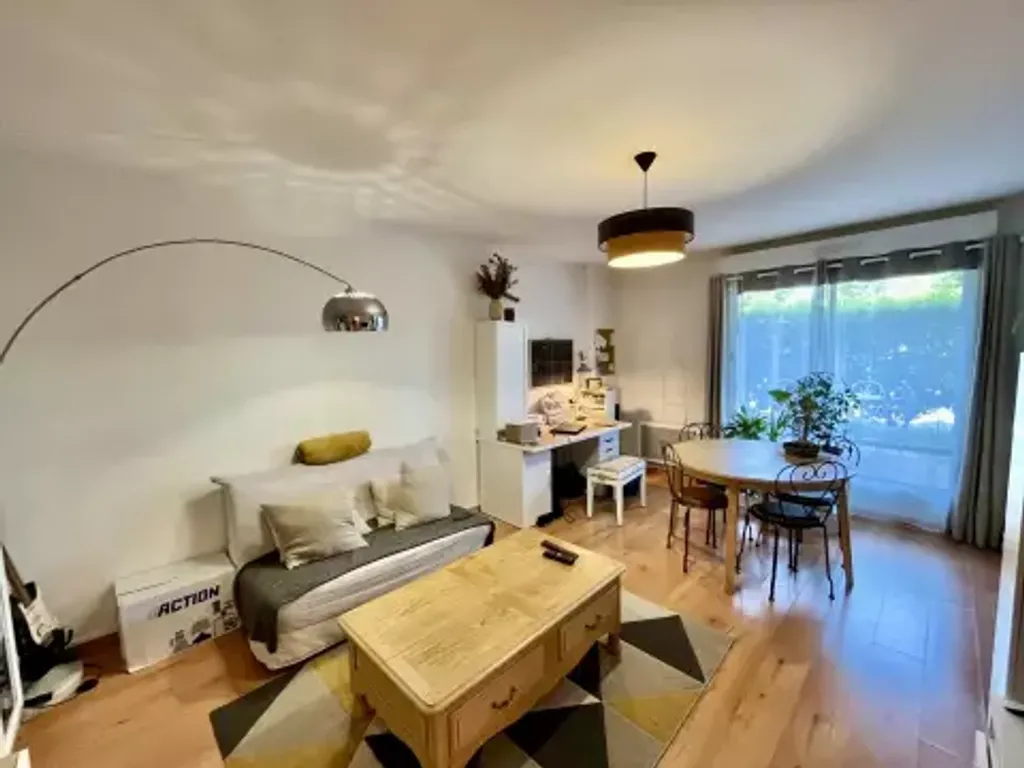 Achat appartement à vendre 2 pièces 48 m² - Orléans