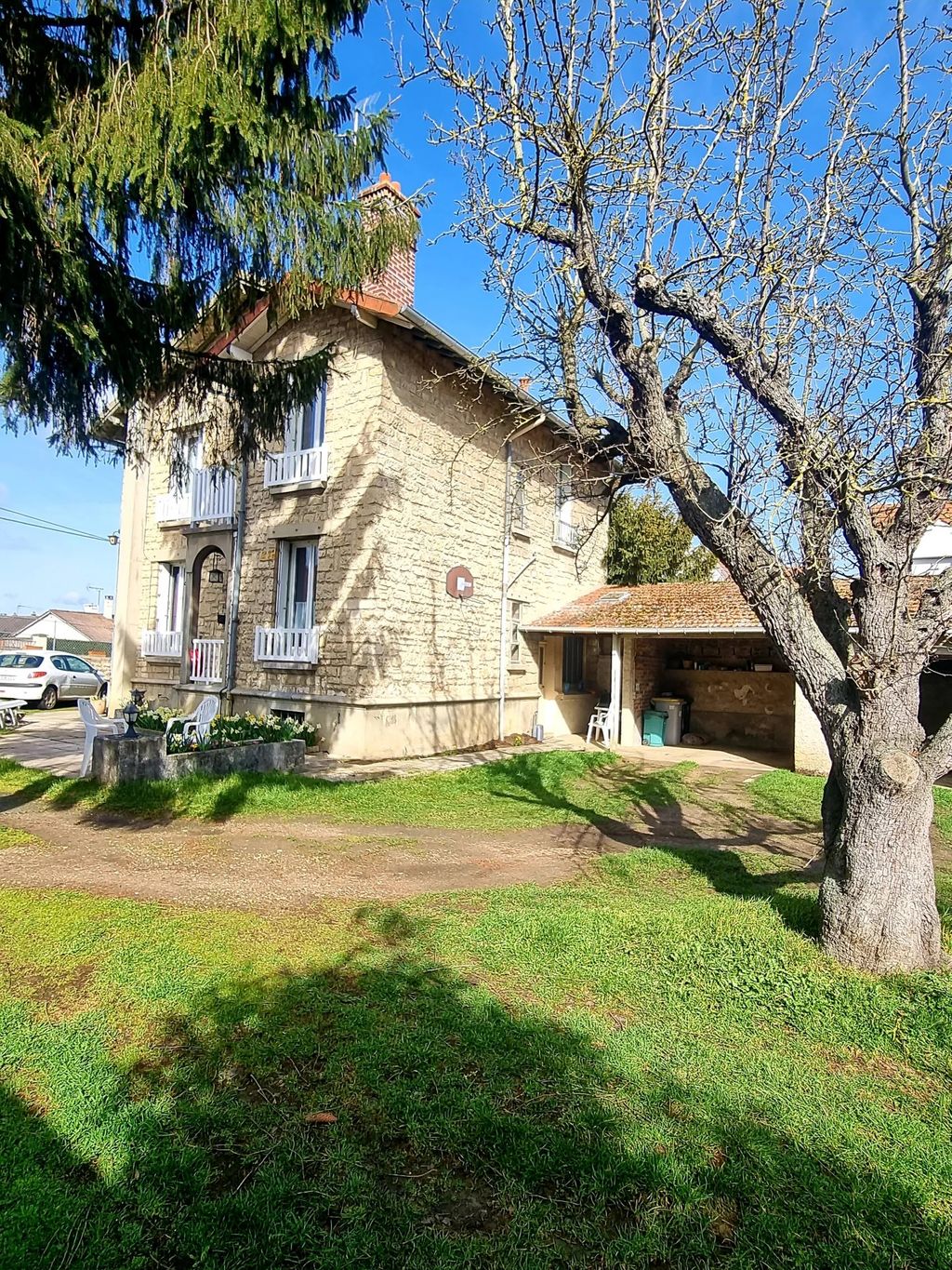 Achat maison à vendre 3 chambres 106 m² - Mézières-sur-Seine