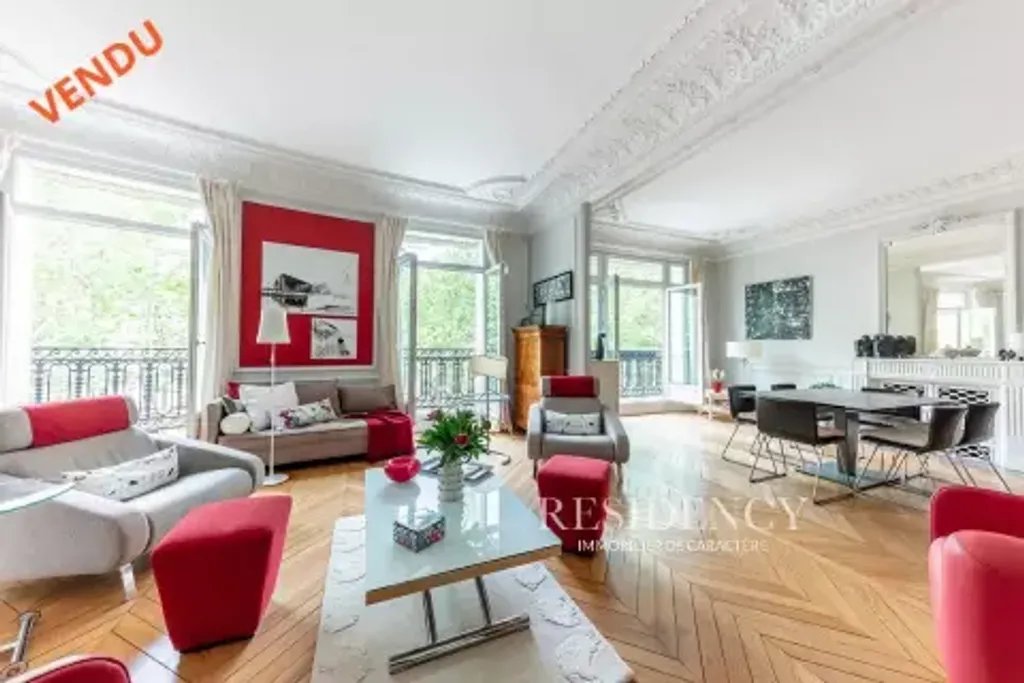 Achat loft à vendre 5 pièces 152 m² - Paris 6ème arrondissement