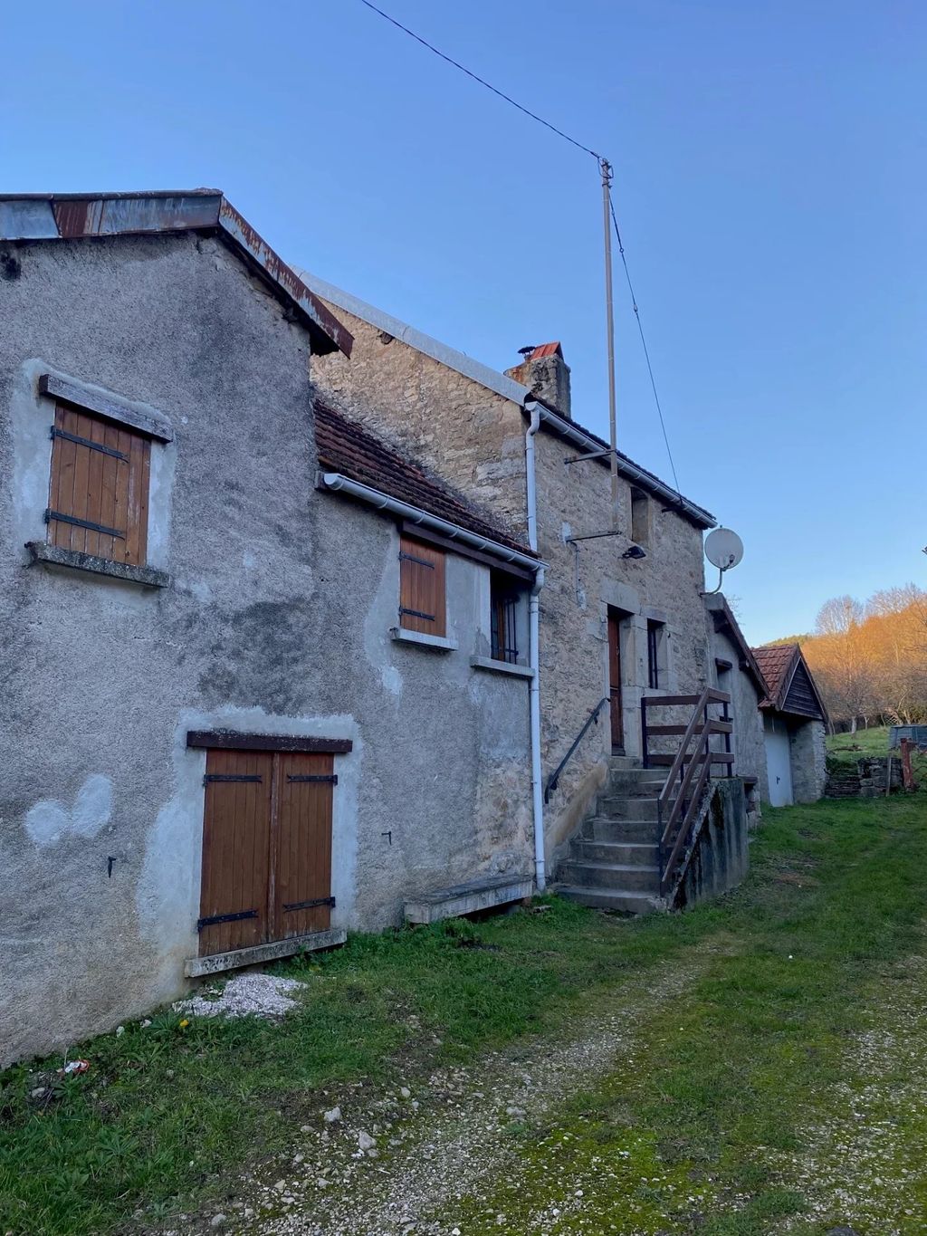 Achat maison à vendre 2 chambres 85 m² - Grosbois-en-Montagne