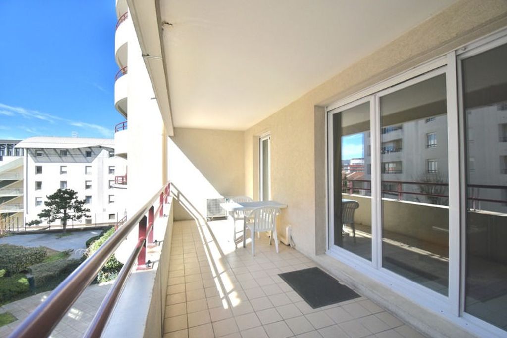 Achat appartement à vendre 4 pièces 82 m² - Lyon 9ème arrondissement