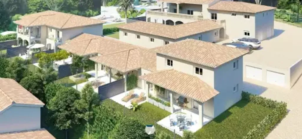 Achat maison à vendre 2 chambres 55 m² - Sainte-Maxime
