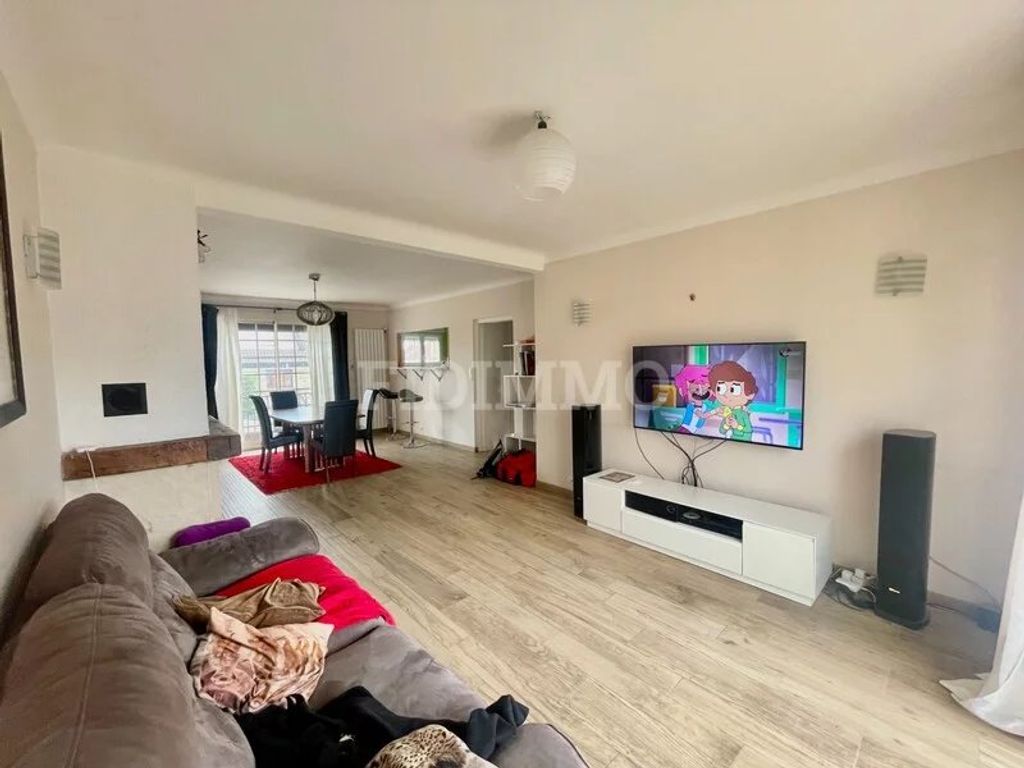 Achat appartement à vendre 7 pièces 125 m² - Ormesson-sur-Marne