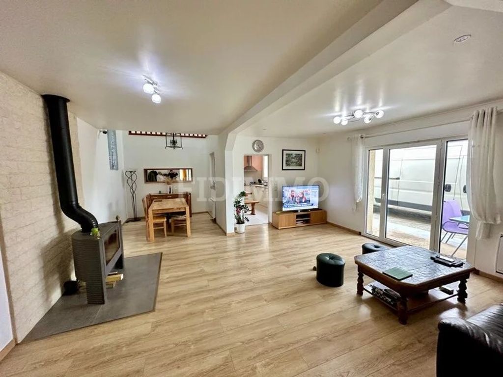 Achat appartement à vendre 8 pièces 217 m² - Chennevières-sur-Marne