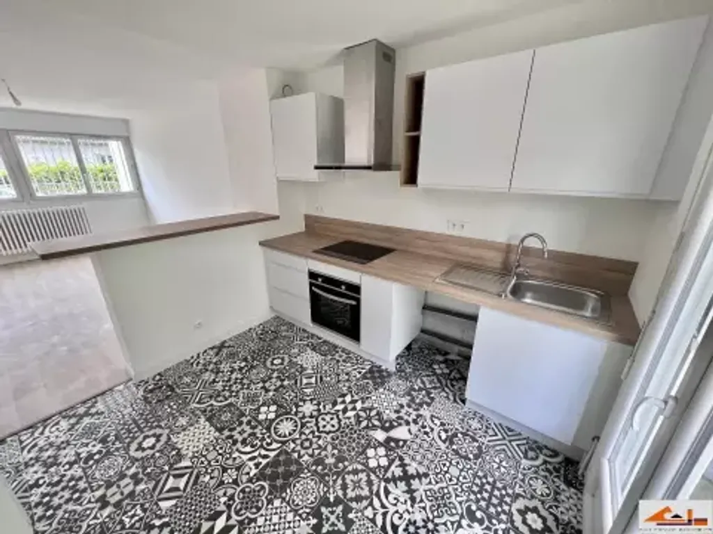 Achat maison à vendre 3 chambres 86 m² - Ramonville-Saint-Agne