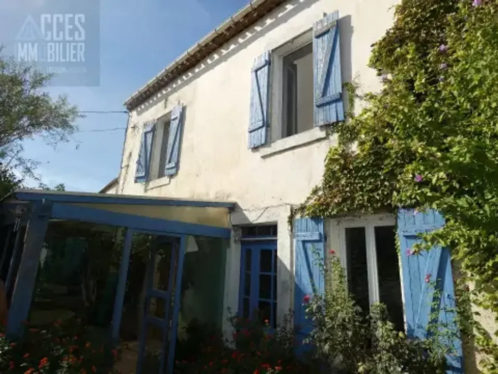 Achat maison à vendre 3 chambres 180 m² - Aigues-Vives