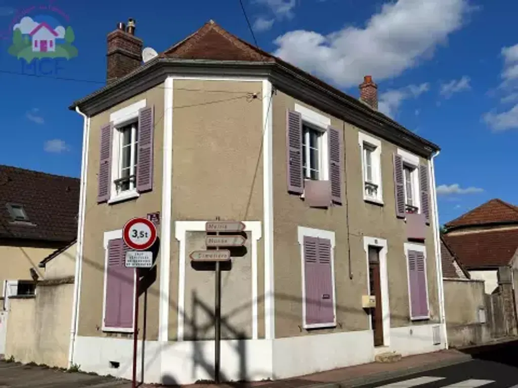 Achat maison à vendre 2 chambres 78 m² - Ézy-sur-Eure