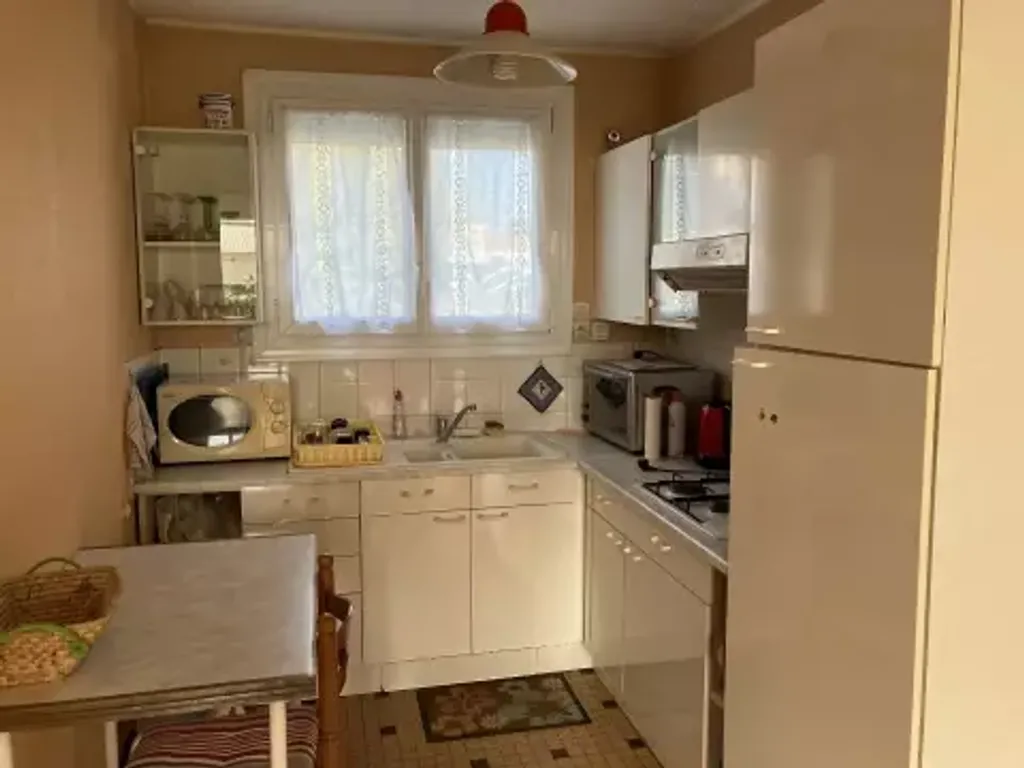 Achat maison à vendre 4 chambres 81 m² - Beaupréau-en-Mauges