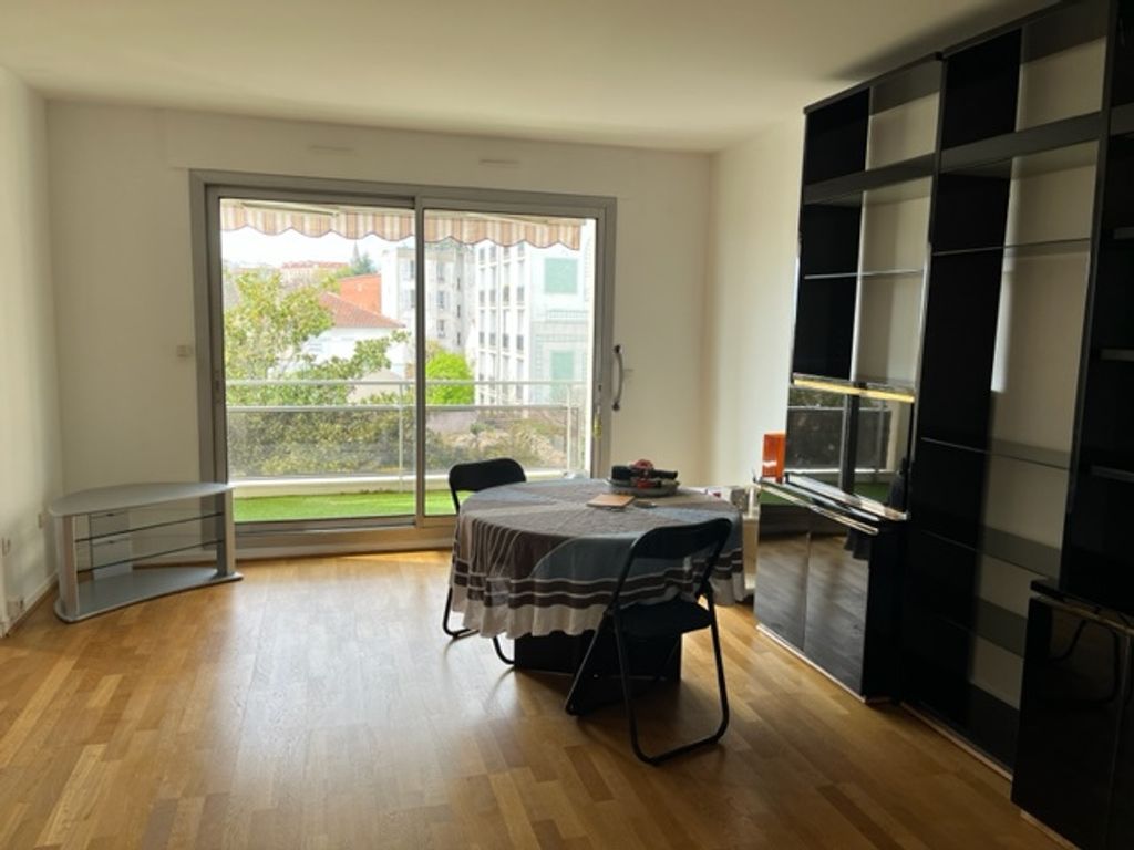Achat appartement à vendre 3 pièces 72 m² - Nogent-sur-Marne