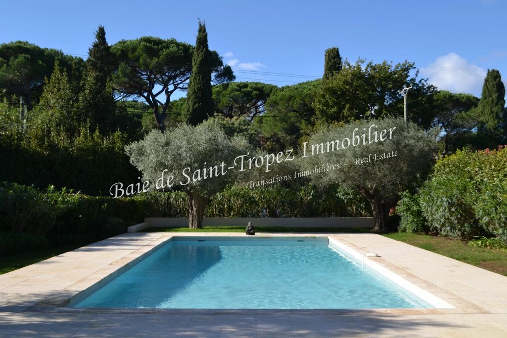 Achat maison à vendre 4 chambres 160 m² - Saint-Tropez
