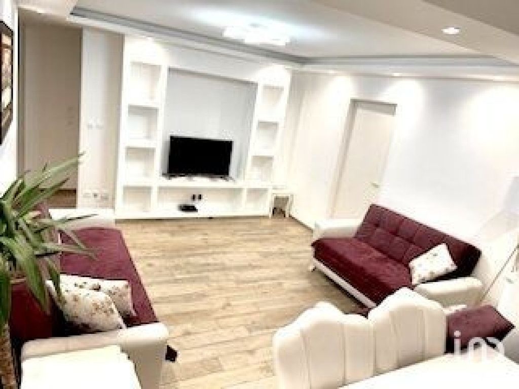 Achat appartement à vendre 4 pièces 82 m² - Saint-Pierre-des-Corps