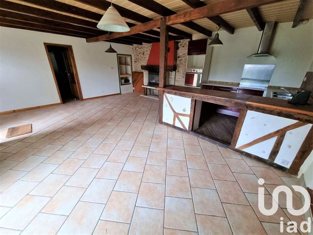 Achat maison à vendre 3 chambres 141 m² - Thénezay