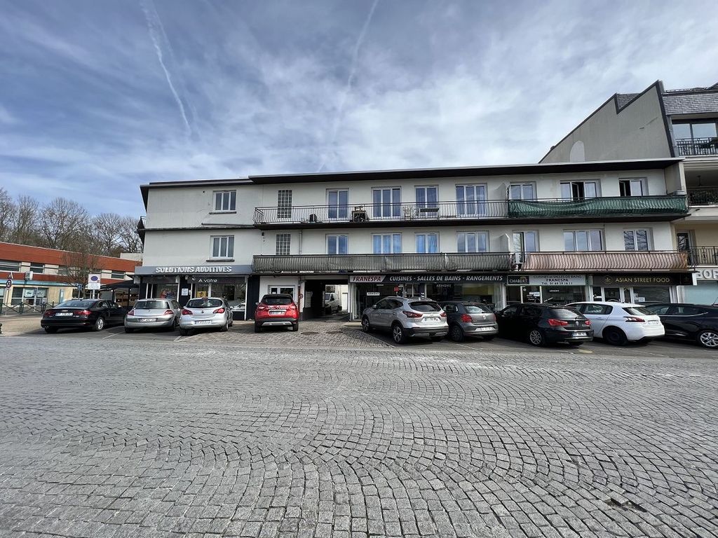 Achat appartement à vendre 2 pièces 45 m² - Pontault-Combault