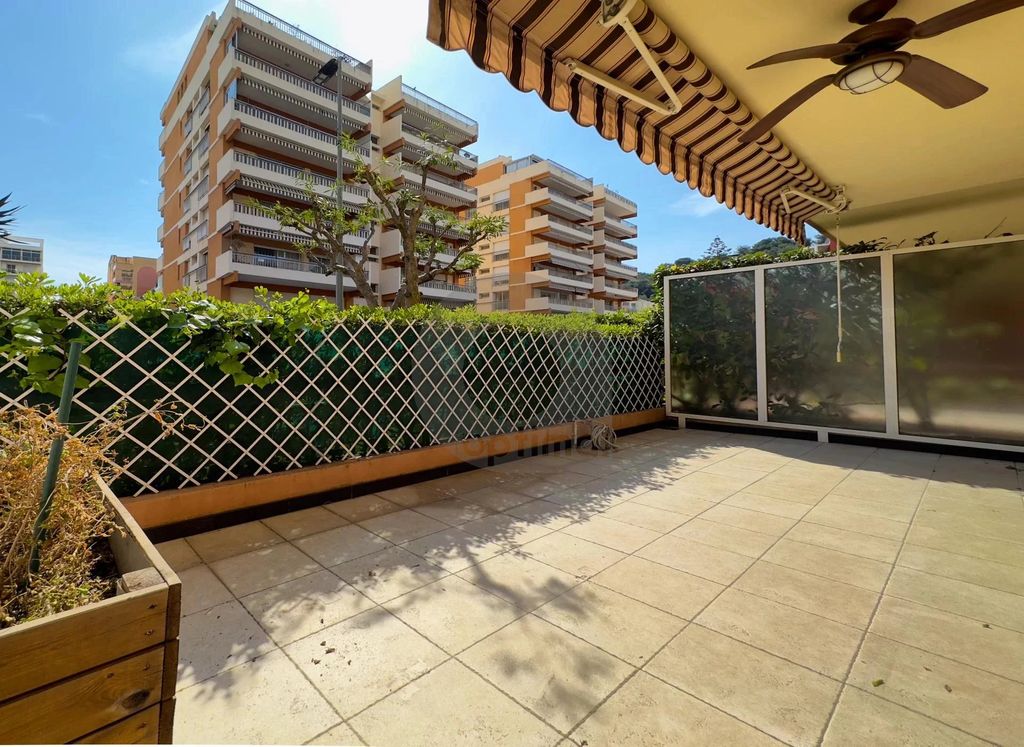 Achat appartement à vendre 3 pièces 61 m² - Roquebrune-Cap-Martin