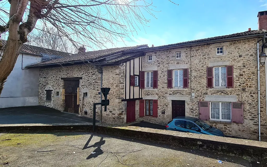 Achat maison à vendre 3 chambres 130 m² - Séreilhac