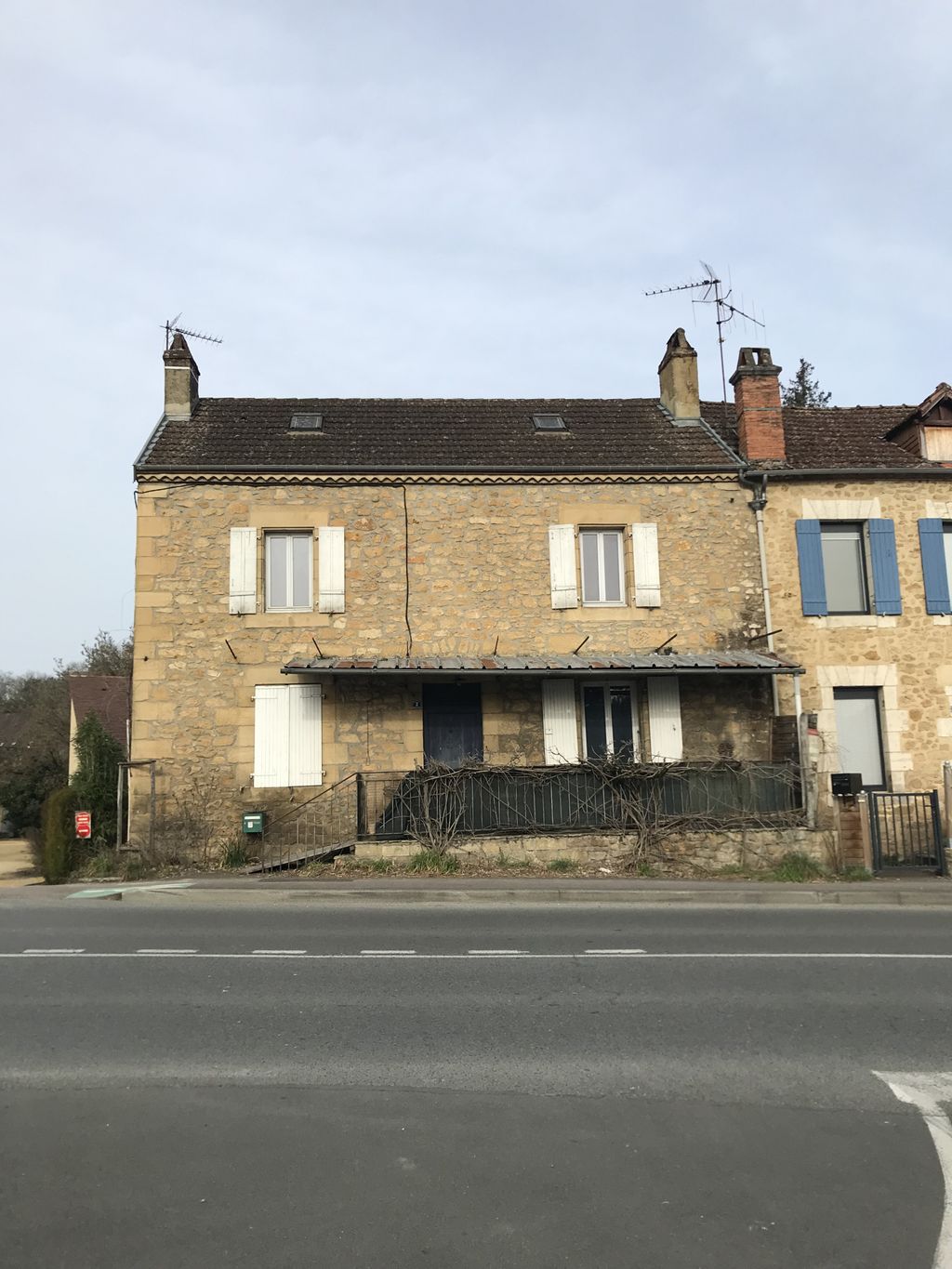 Achat maison à vendre 3 chambres 96 m² - Sarlat-la-Canéda