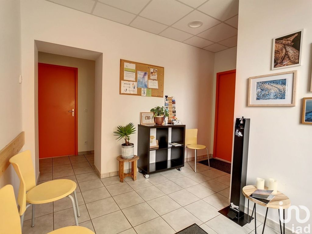 Achat appartement à vendre 5 pièces 90 m² - Maclas