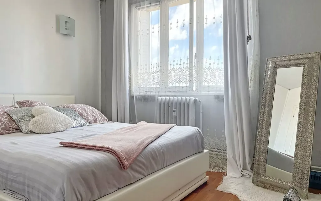 Achat appartement à vendre 3 pièces 72 m² - Montluçon