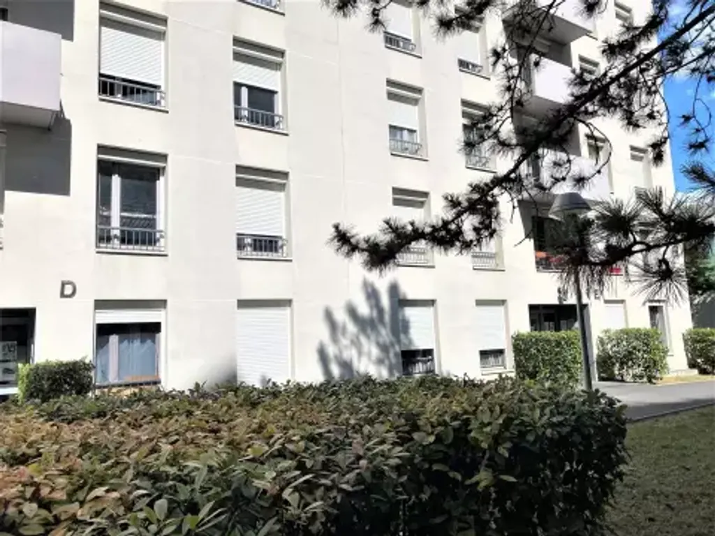 Achat appartement à vendre 3 pièces 59 m² - Épinay-sur-Seine