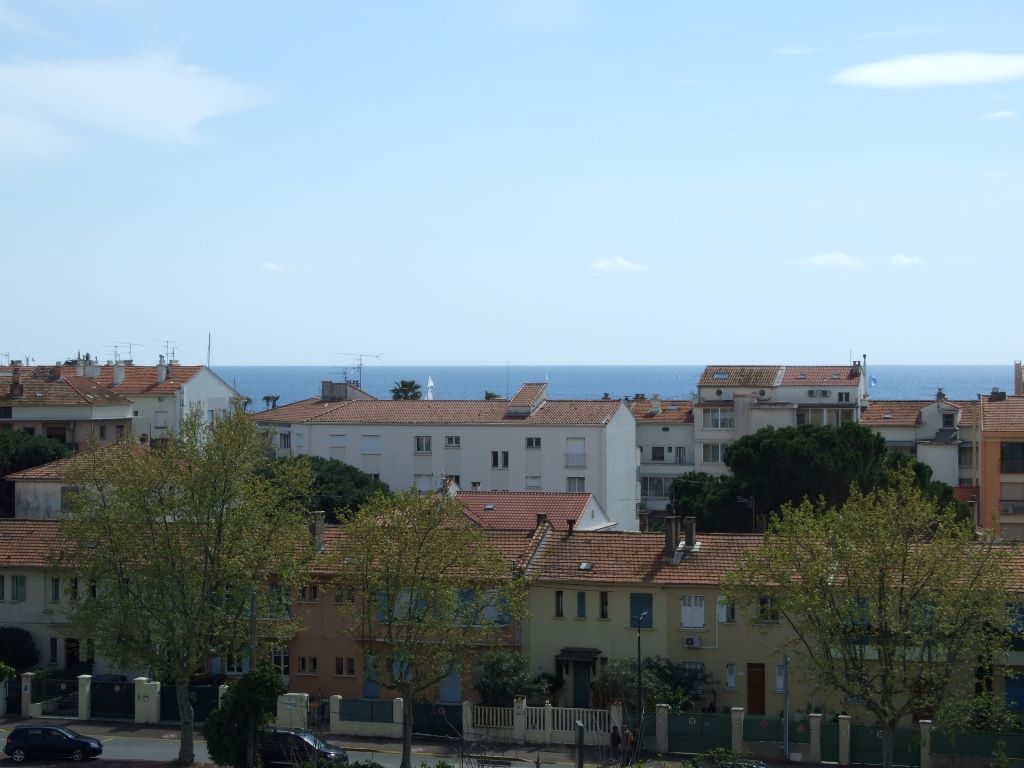 Achat appartement à vendre 3 pièces 54 m² - Fréjus