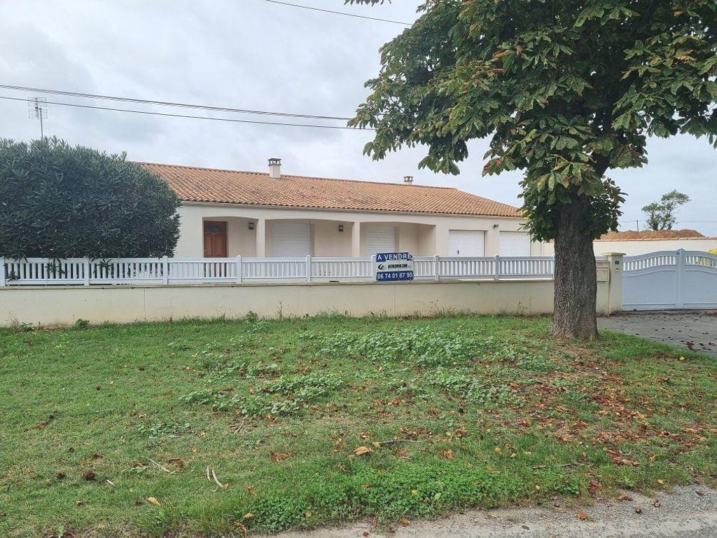 Achat maison à vendre 4 chambres 168 m² - Saint-Hippolyte