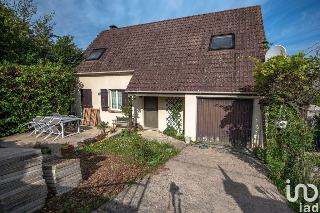 Achat maison à vendre 5 chambres 104 m² - Souppes-sur-Loing