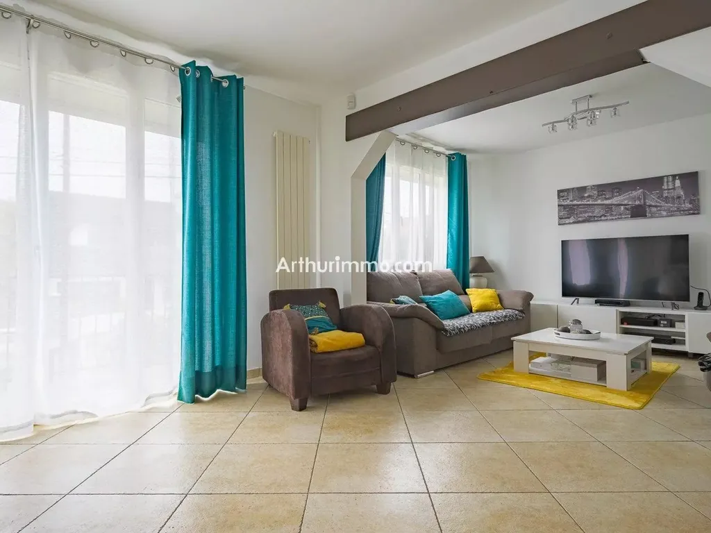 Achat maison à vendre 4 chambres 135 m² - Pontault-Combault