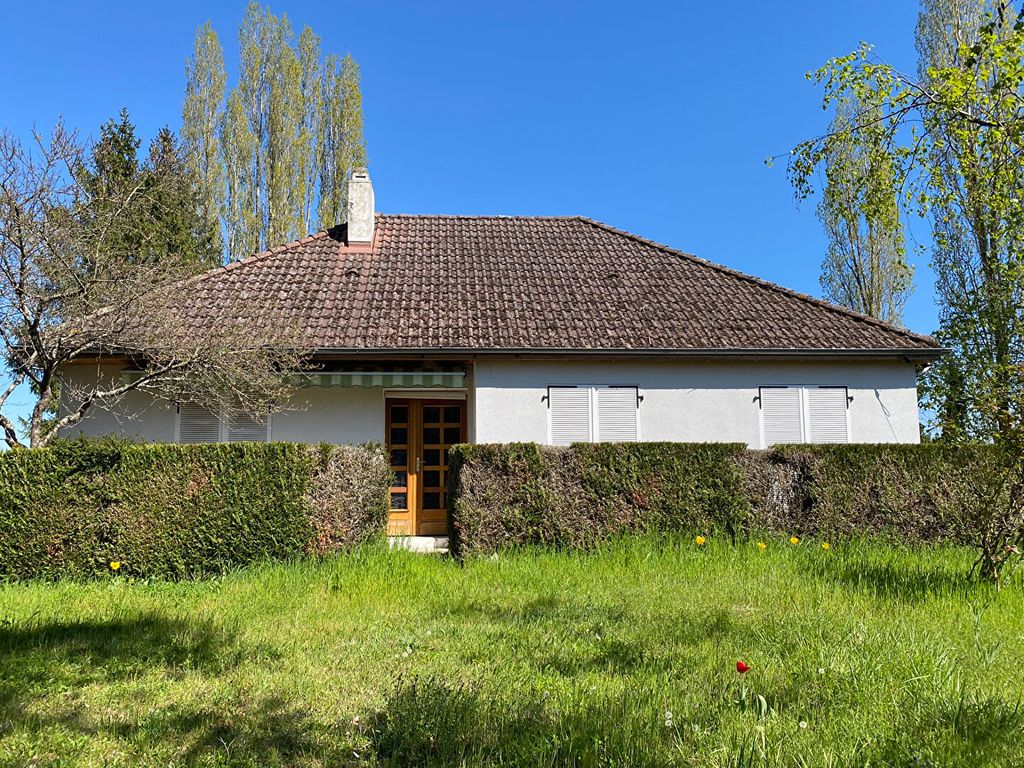 Achat maison à vendre 4 chambres 110 m² - Saint-Amand-Montrond