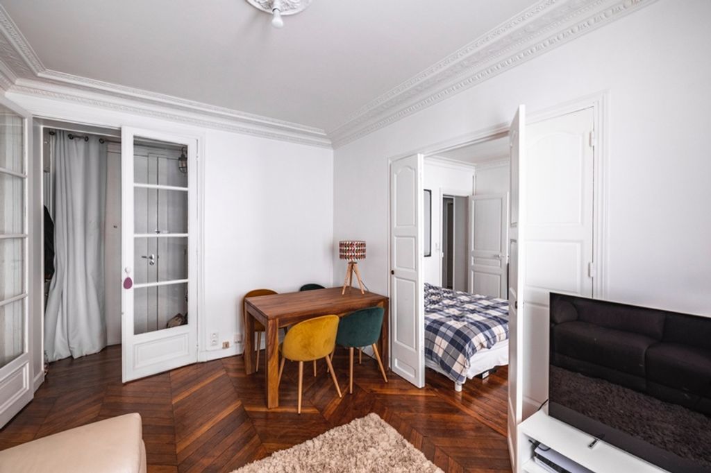 Achat appartement à vendre 3 pièces 66 m² - Paris 18ème arrondissement