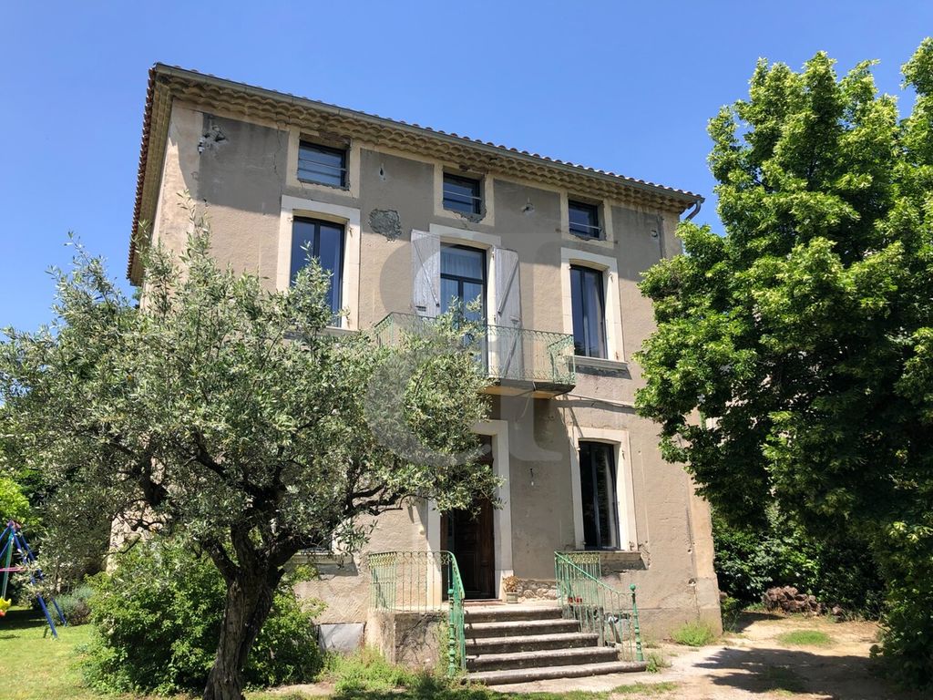 Achat maison à vendre 5 chambres 195 m² - Nyons