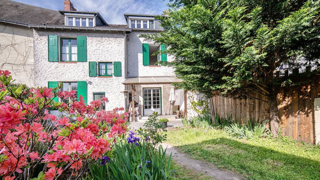 Achat maison à vendre 4 chambres 172 m² - Nantes